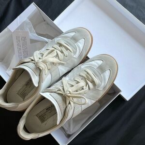Maison Margiela Replica Sneakers IT 39.5